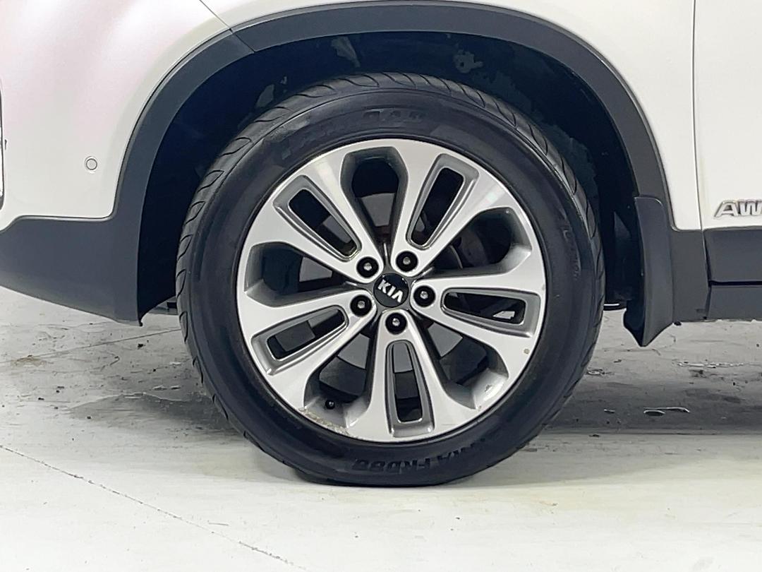 Photo '10' of KIA Sorento