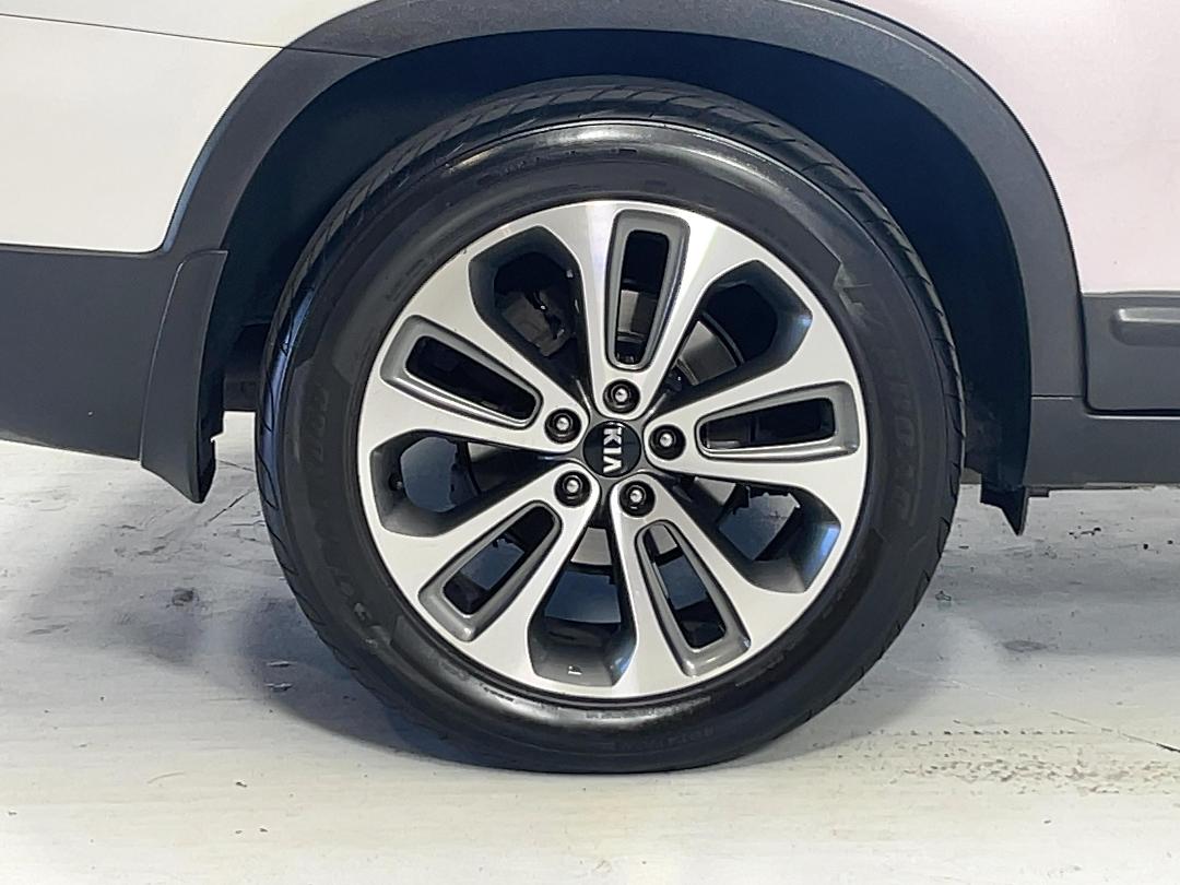Photo '12' of KIA Sorento