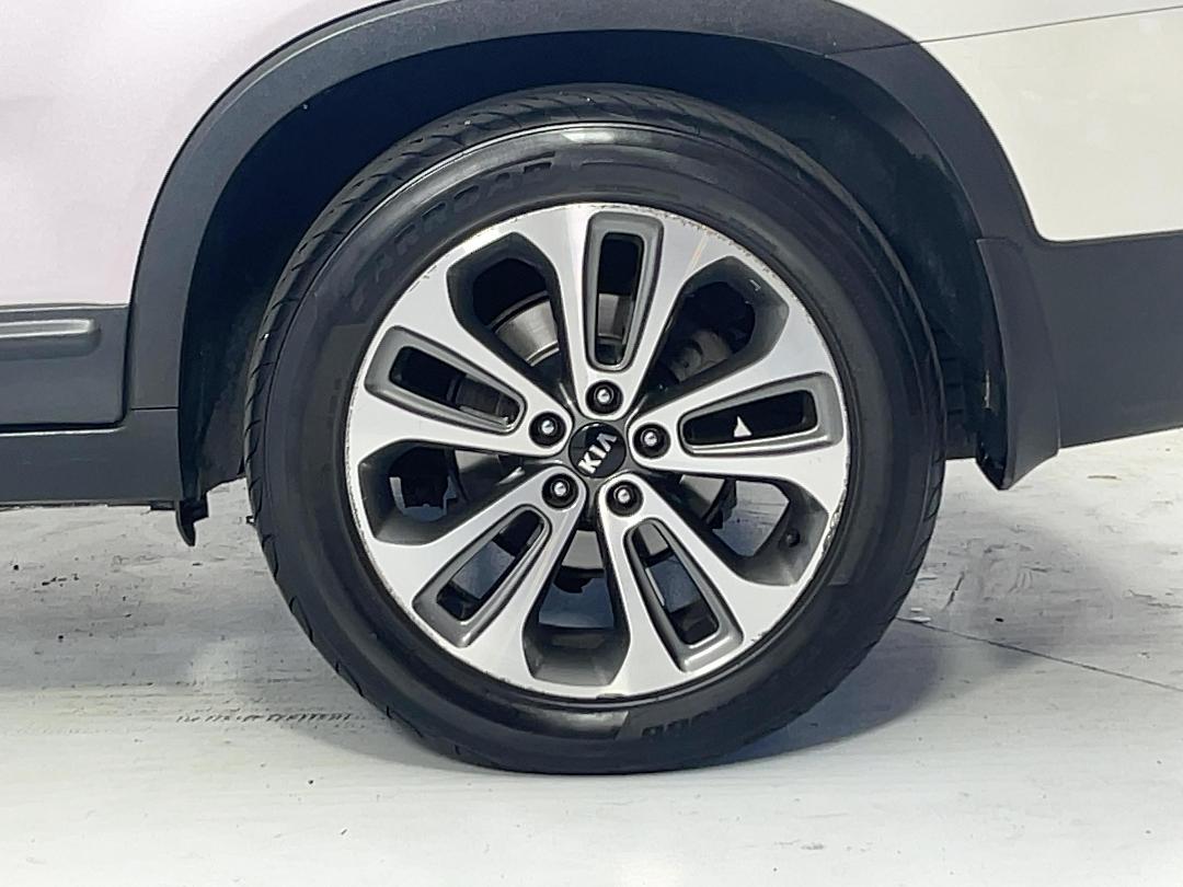 Photo '11' of KIA Sorento
