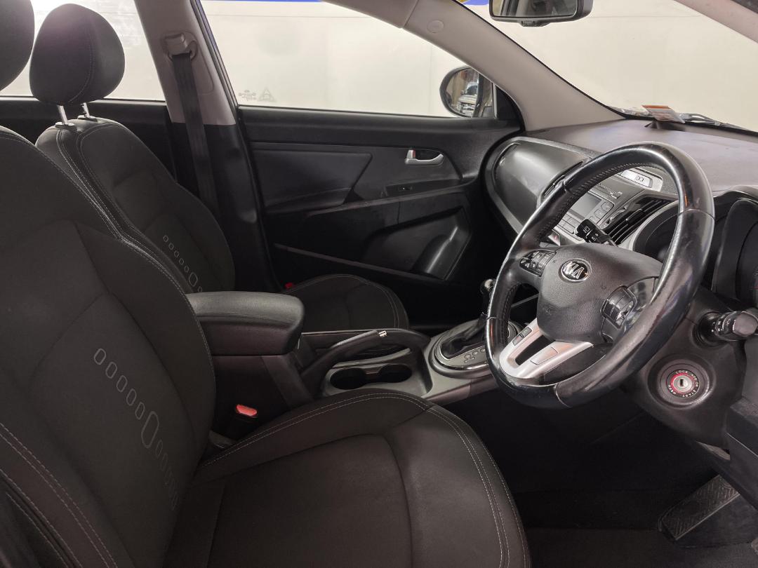 Photo '16' of KIA Sportage Photo '16' of KIA Sportage