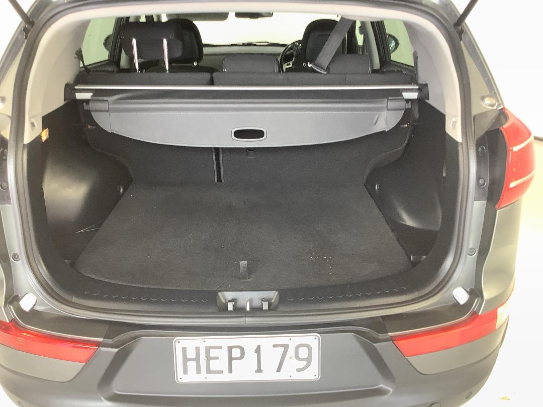 Photo '14' of KIA Sportage