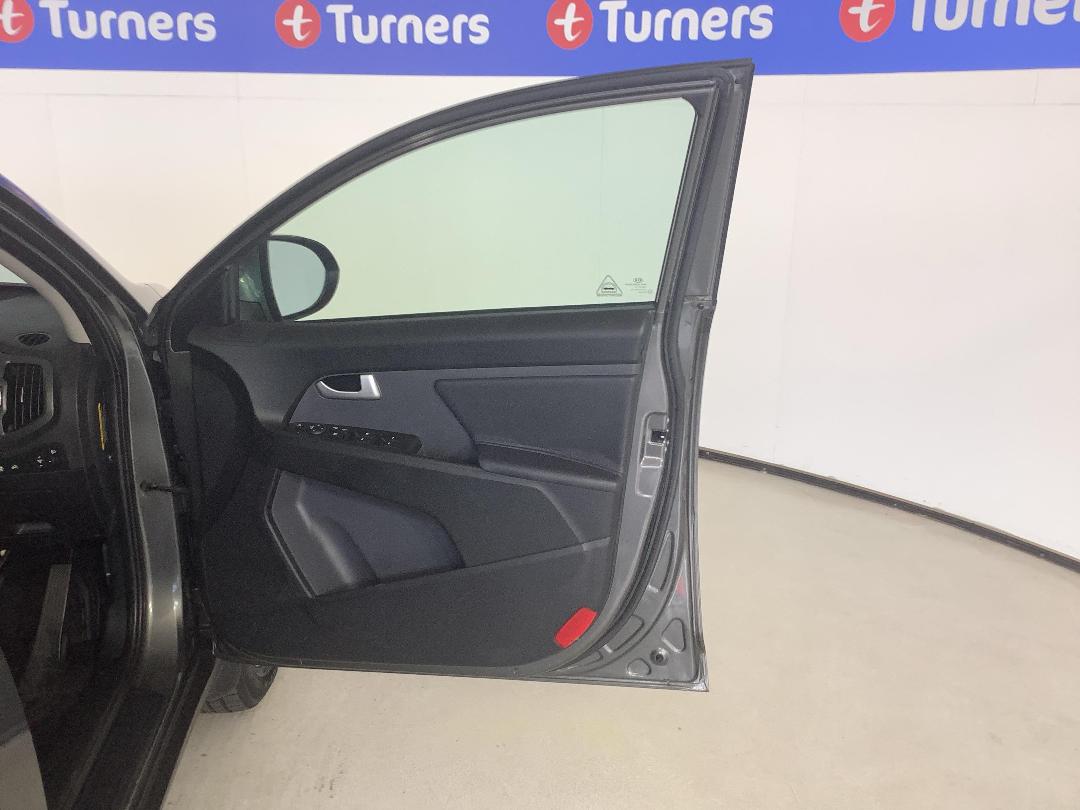 Photo '15' of KIA Sportage