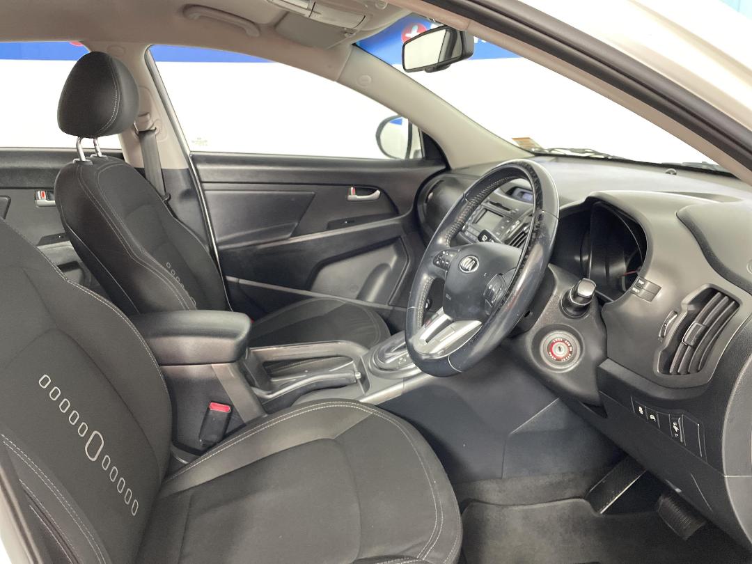 Photo '16' of KIA Sportage Photo '16' of KIA Sportage