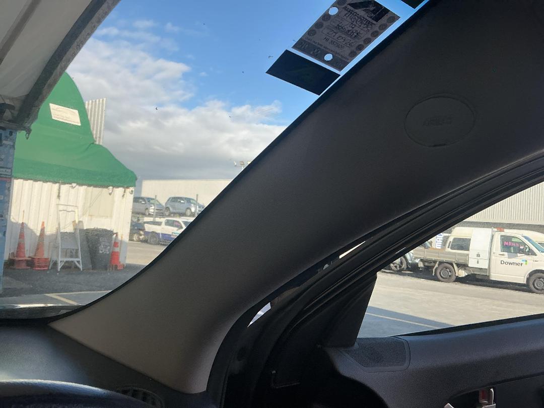 Photo '30' of KIA Sportage Photo '30' of KIA Sportage