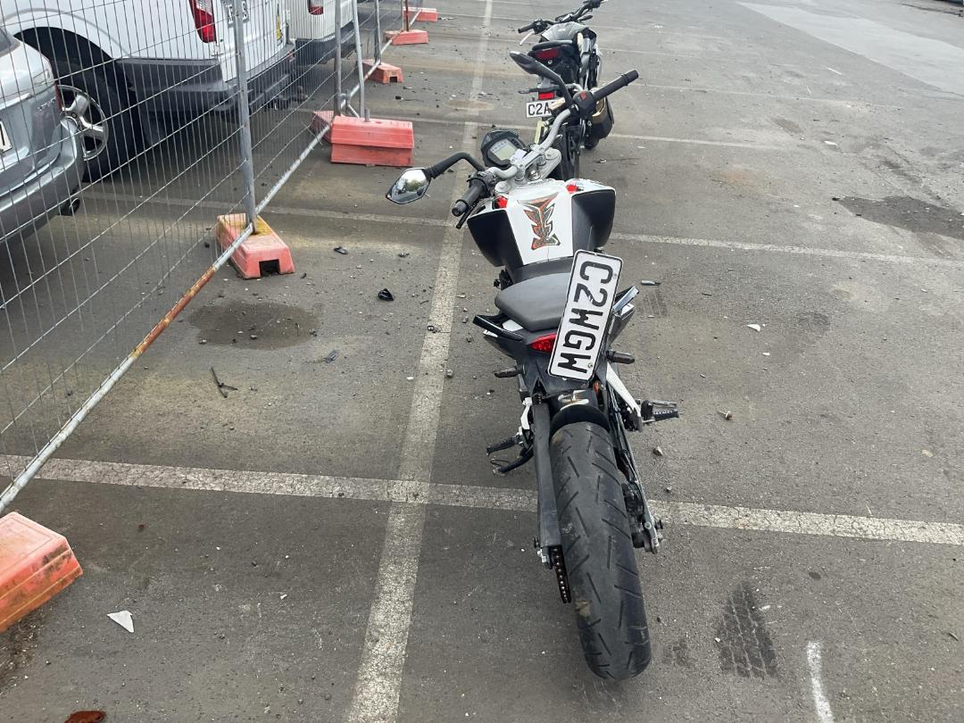 Photo '5' of KTM 390 Duke Photo '5' of KTM 390 Duke