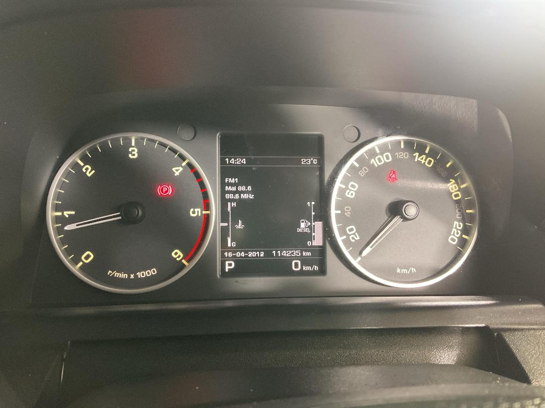 Photo '21' of Land Rover Discovery Photo '21' of Land Rover Discovery