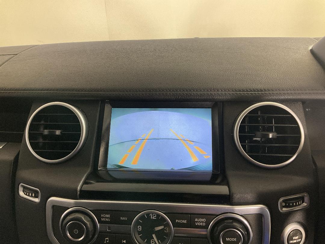 Photo '32' of Land Rover Discovery Photo '32' of Land Rover Discovery