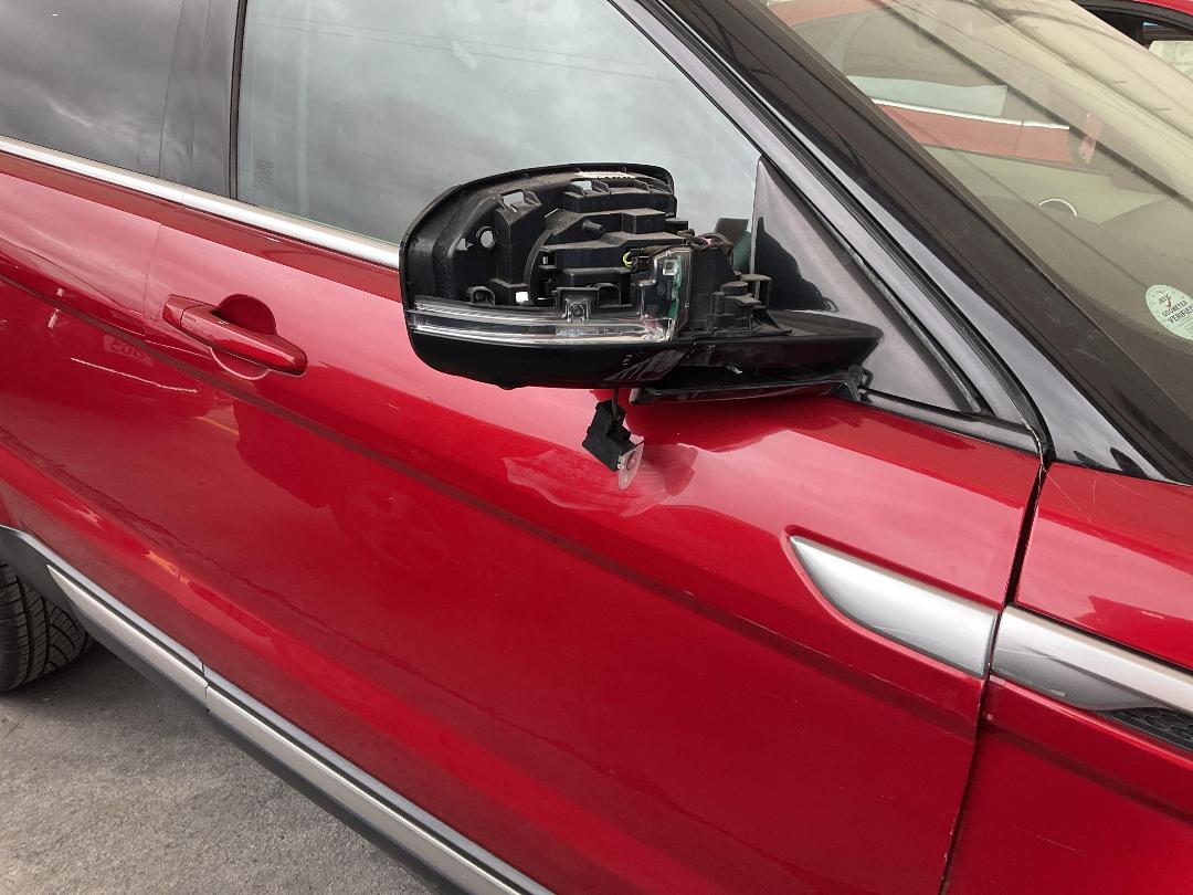 Photo '3' of Land Rover Evoque Rangerover Photo '3' of Land Rover Evoque Rangerover