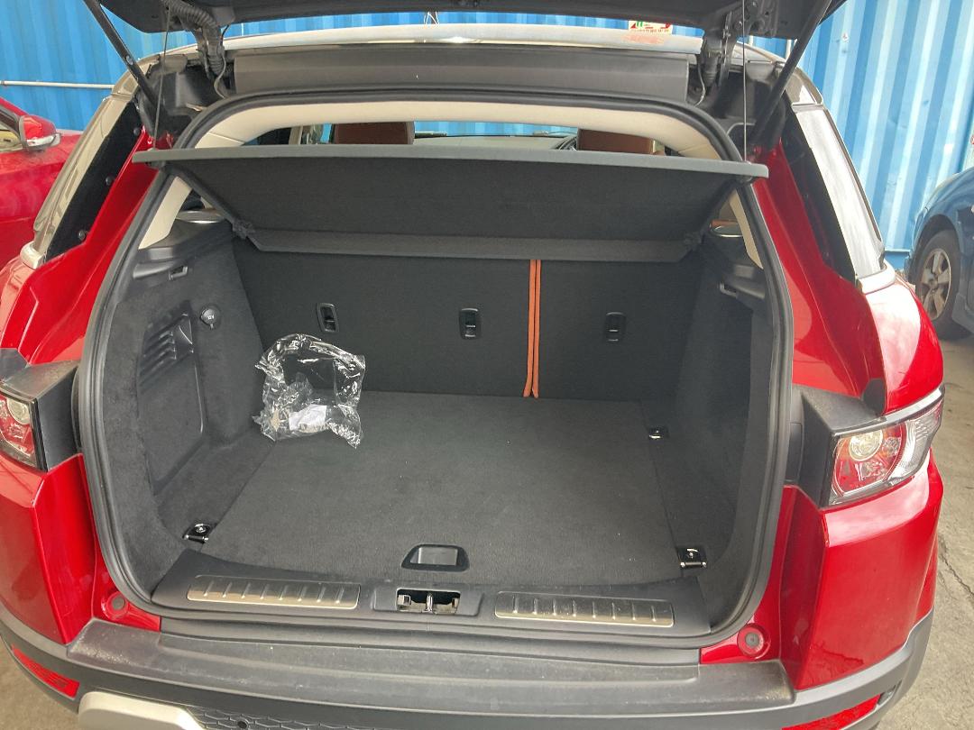 Photo '10' of Land Rover Evoque Rangerover Photo '10' of Land Rover Evoque Rangerover