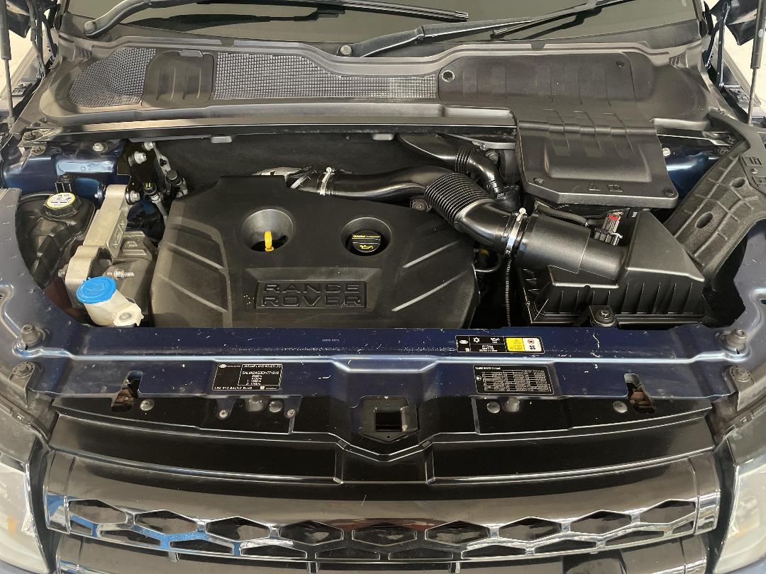 Photo '13' of Land Rover Range Rover Evoque Photo '13' of Land Rover Range Rover Evoque