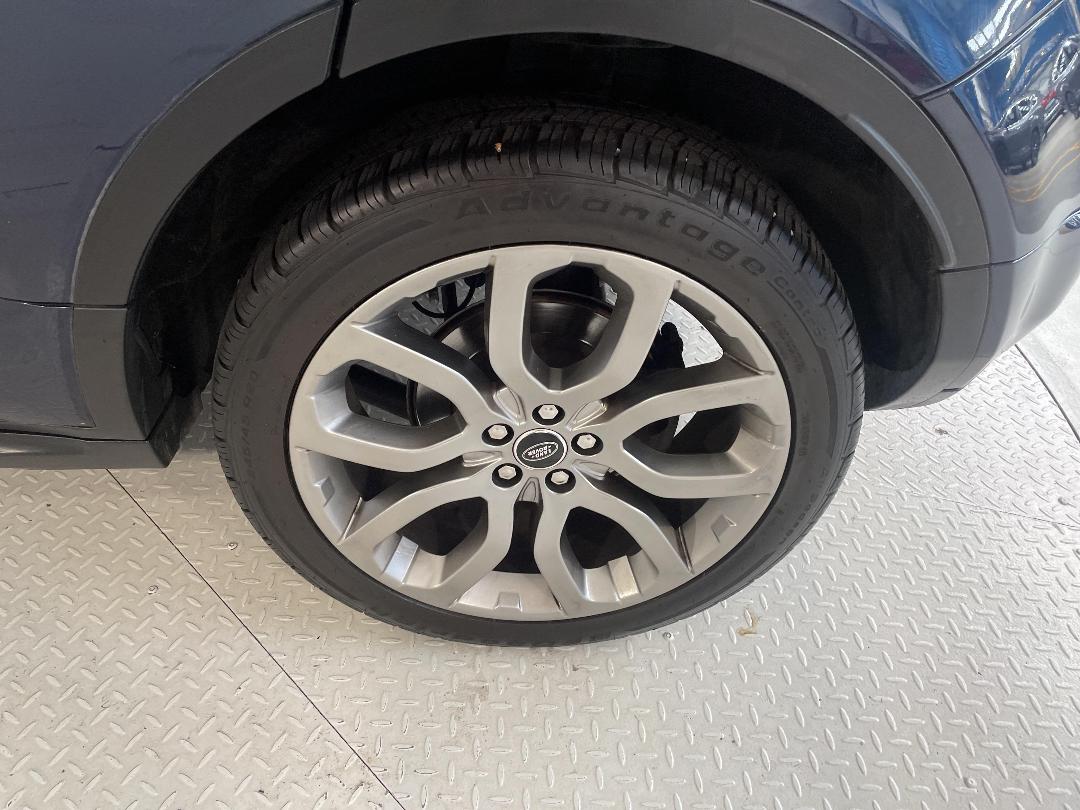 Photo '11' of Land Rover Range Rover Evoque Photo '11' of Land Rover Range Rover Evoque