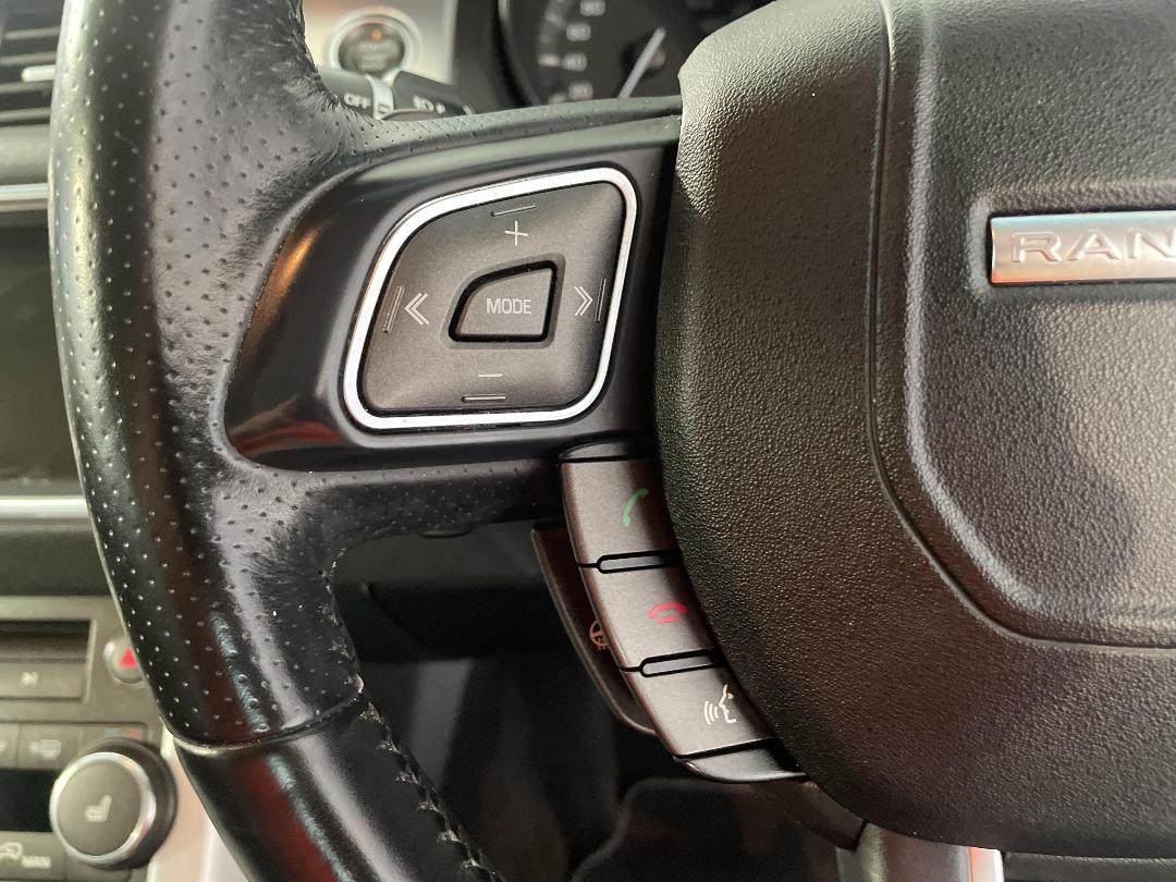 Photo '27' of Land Rover Range Rover Evoque Photo '27' of Land Rover Range Rover Evoque