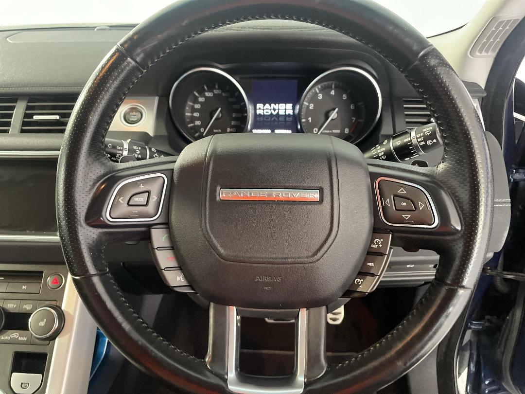 Photo '28' of Land Rover Range Rover Evoque Photo '28' of Land Rover Range Rover Evoque