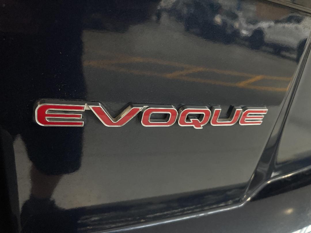 Photo '36' of Land Rover Range Rover Evoque Photo '36' of Land Rover Range Rover Evoque