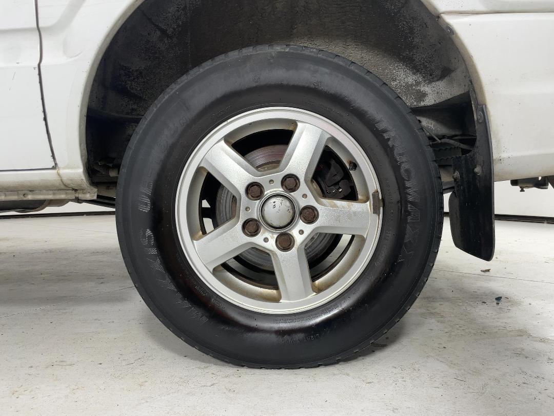 Photo '11' of LDV V80