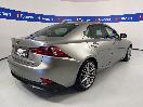 Thumbnail '7' of Lexus IS300H