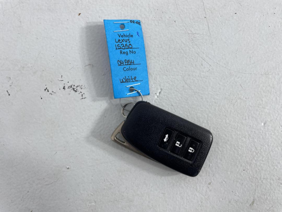 Photo '22' of Lexus IS350