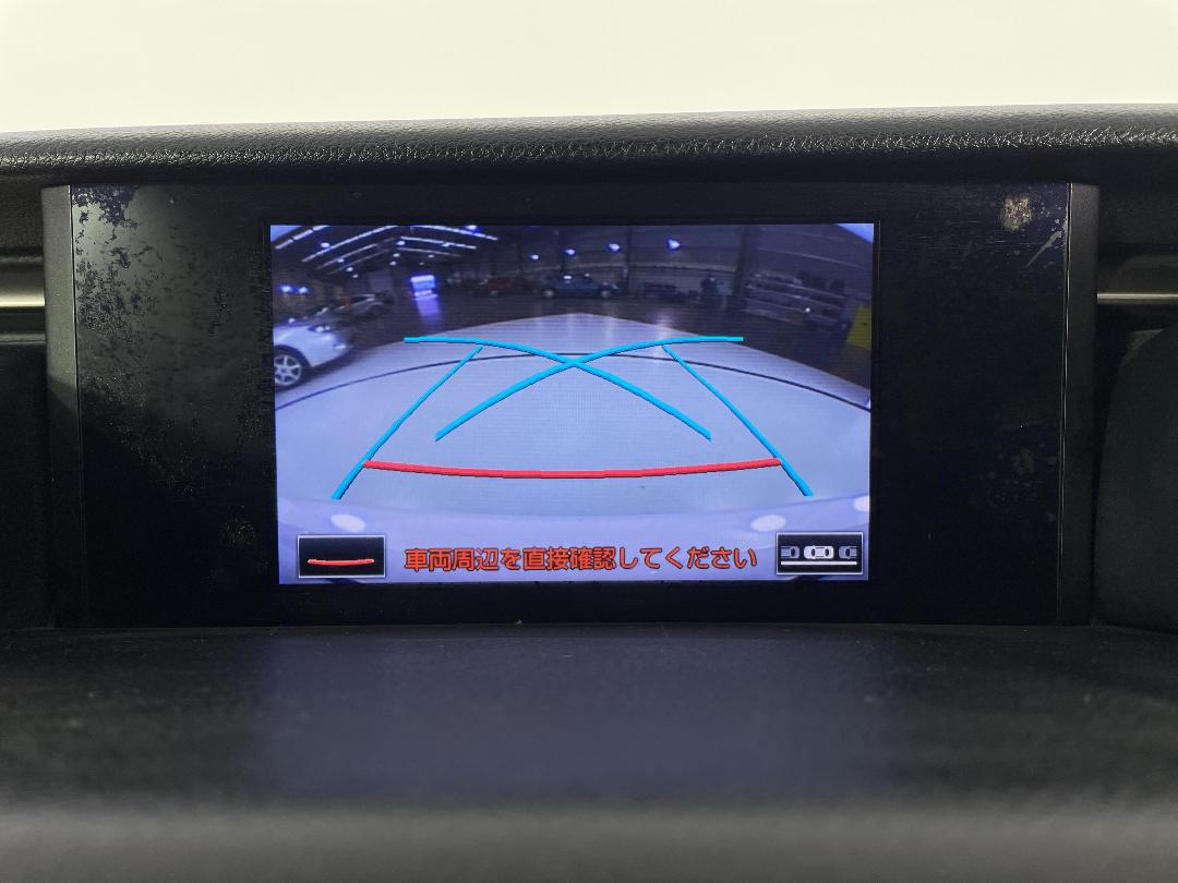 Photo '29' of Lexus IS350