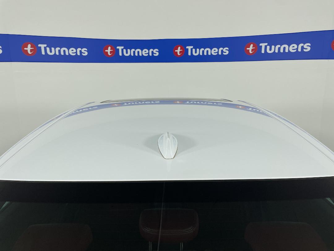 Photo '31' of Lexus IS350