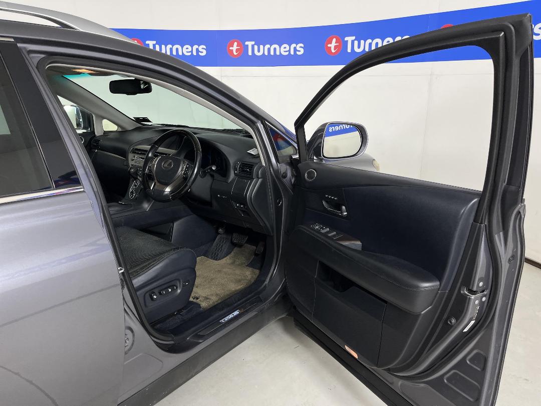 Photo '15' of Lexus RX350