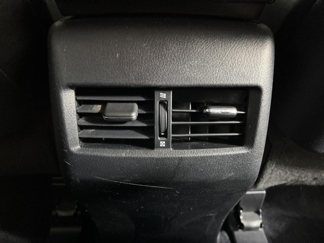 Photo '24' of Lexus RX350