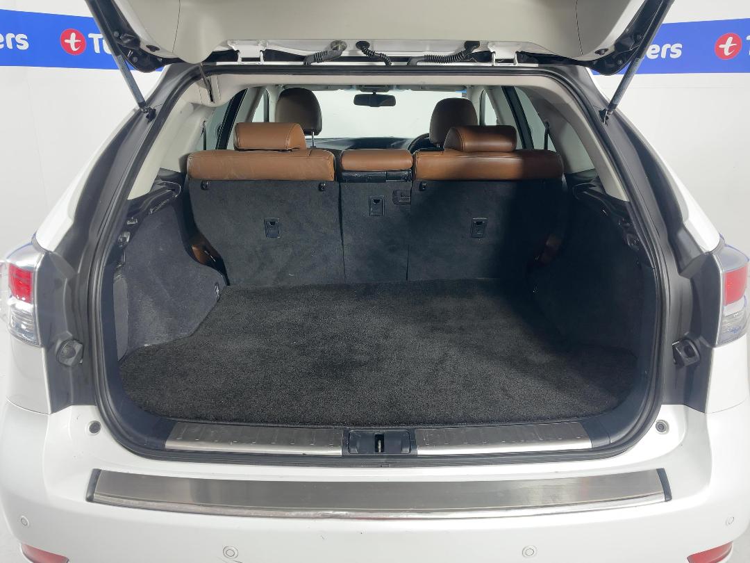 Photo '14' of Lexus RX450H