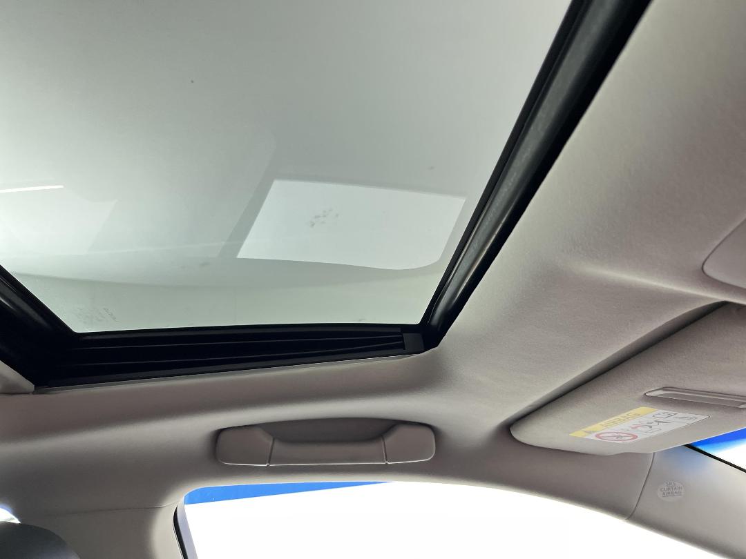 Photo '28' of Lexus RX450H