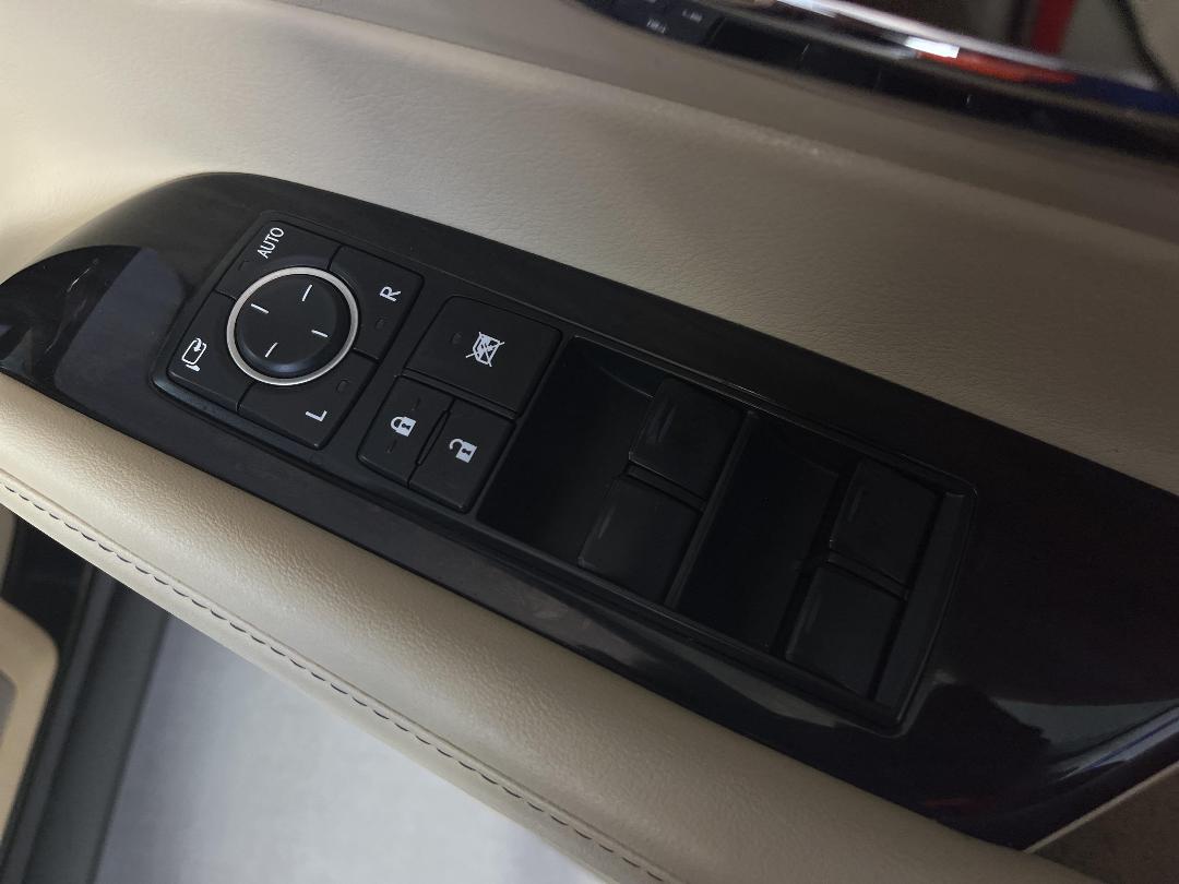 Photo '22' of Lexus RX450H Photo '22' of Lexus RX450H