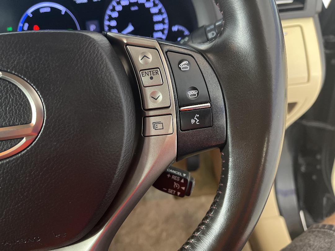 Photo '25' of Lexus RX450H Photo '25' of Lexus RX450H