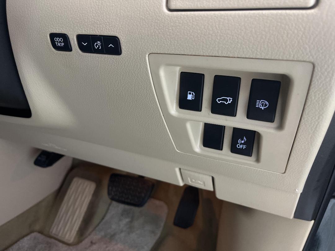 Photo '24' of Lexus RX450H Photo '24' of Lexus RX450H