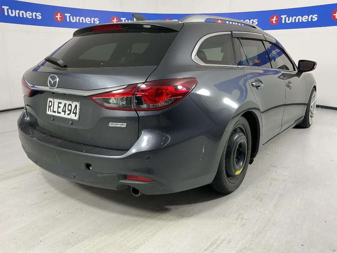 Photo '7' of Mazda Atenza Photo '7' of Mazda Atenza