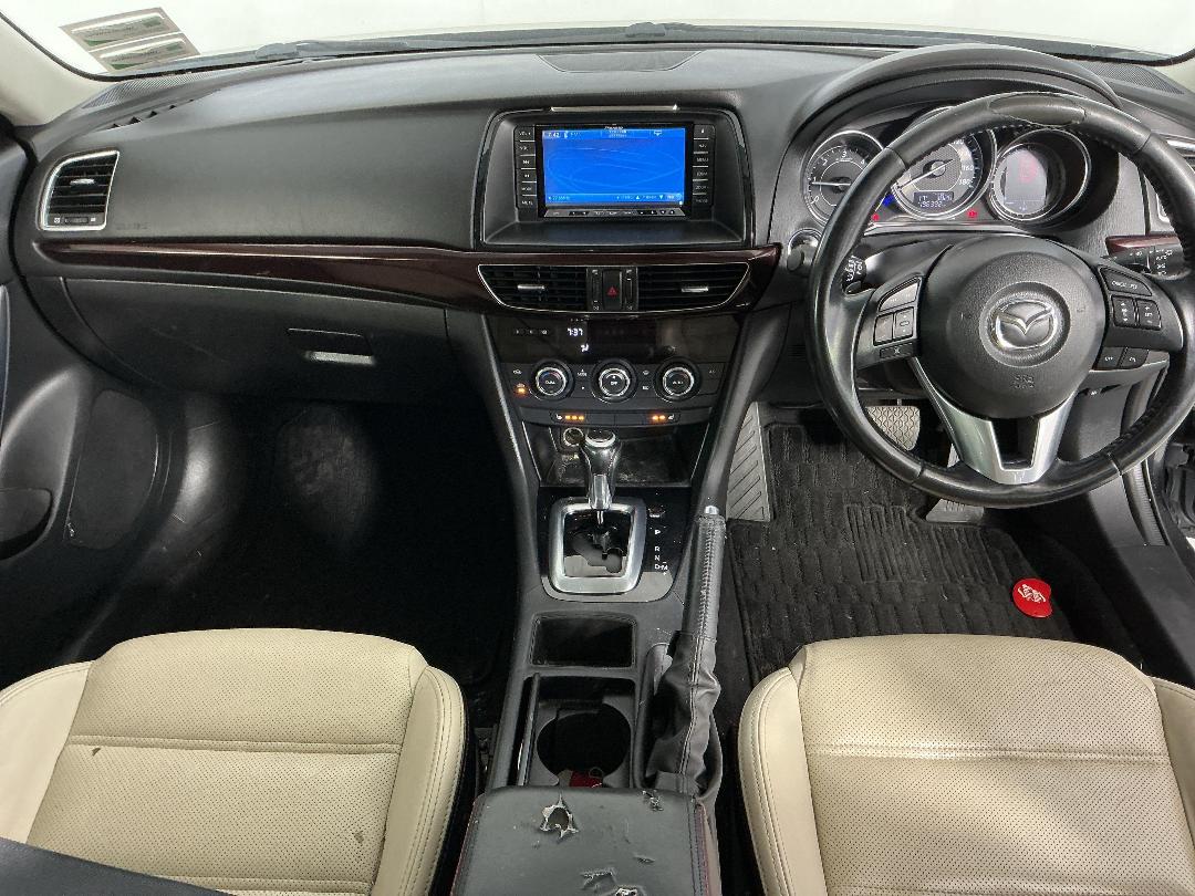 Photo '19' of Mazda Atenza Photo '19' of Mazda Atenza