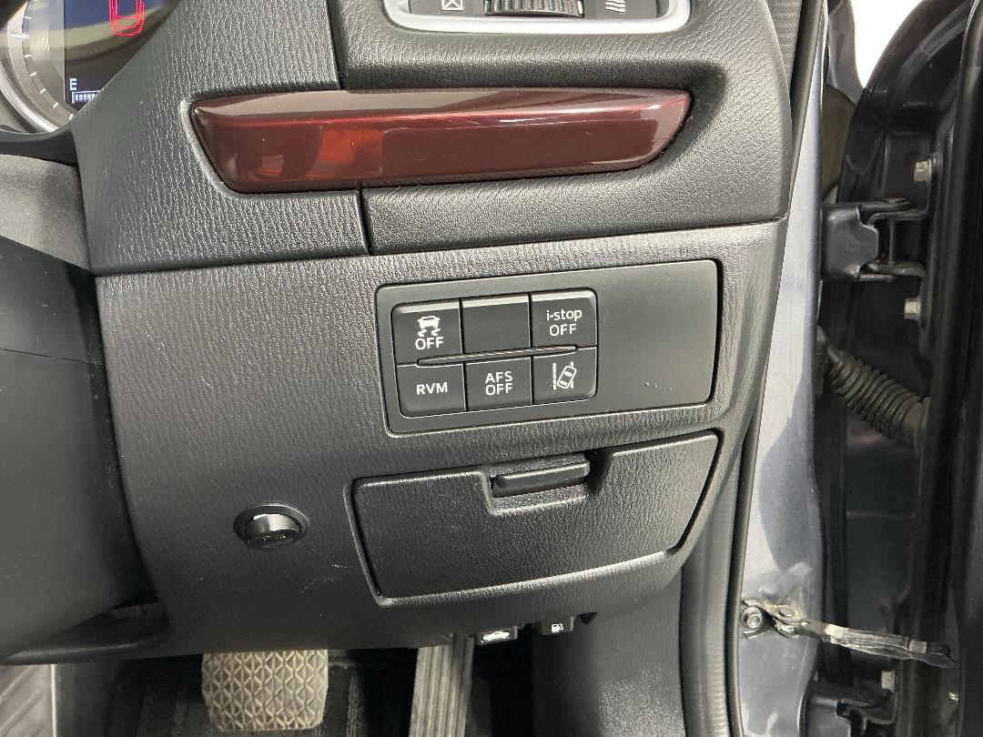 Photo '23' of Mazda Atenza Photo '23' of Mazda Atenza