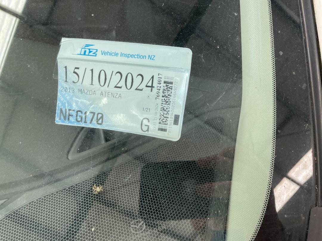 Photo '11' of Mazda Atenza