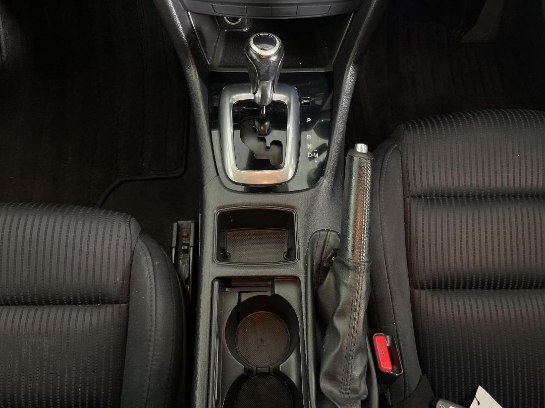 Photo '23' of Mazda Atenza