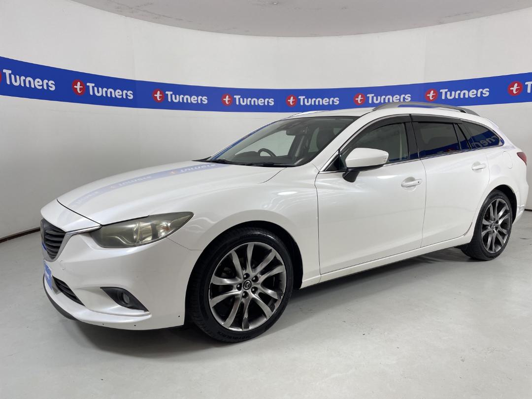 Photo '4' of Mazda Atenza