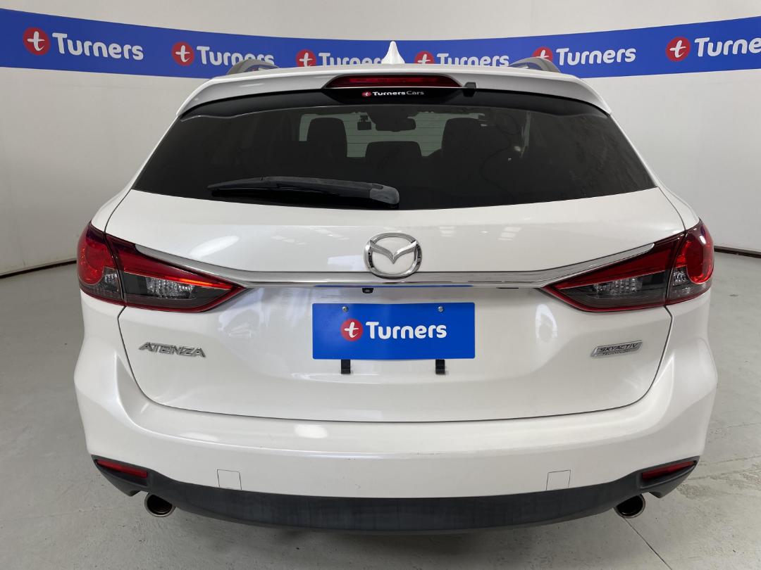 Photo '6' of Mazda Atenza