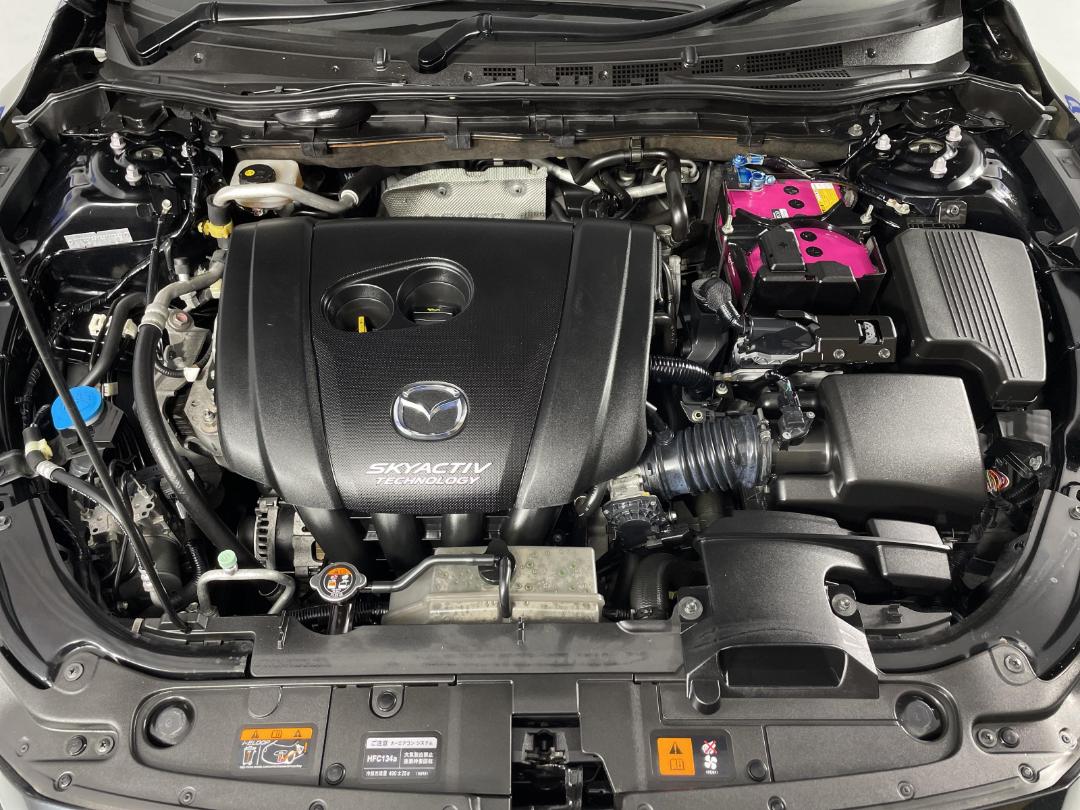 Photo '13' of Mazda Atenza