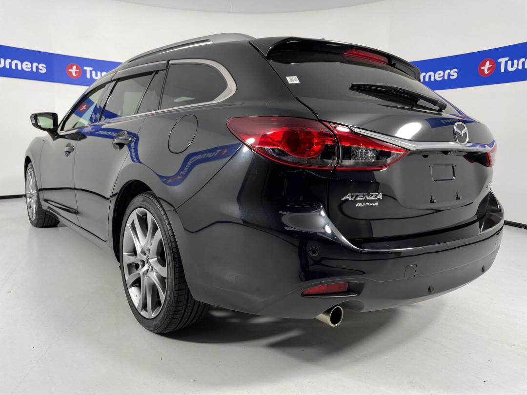 Photo '5' of Mazda Atenza