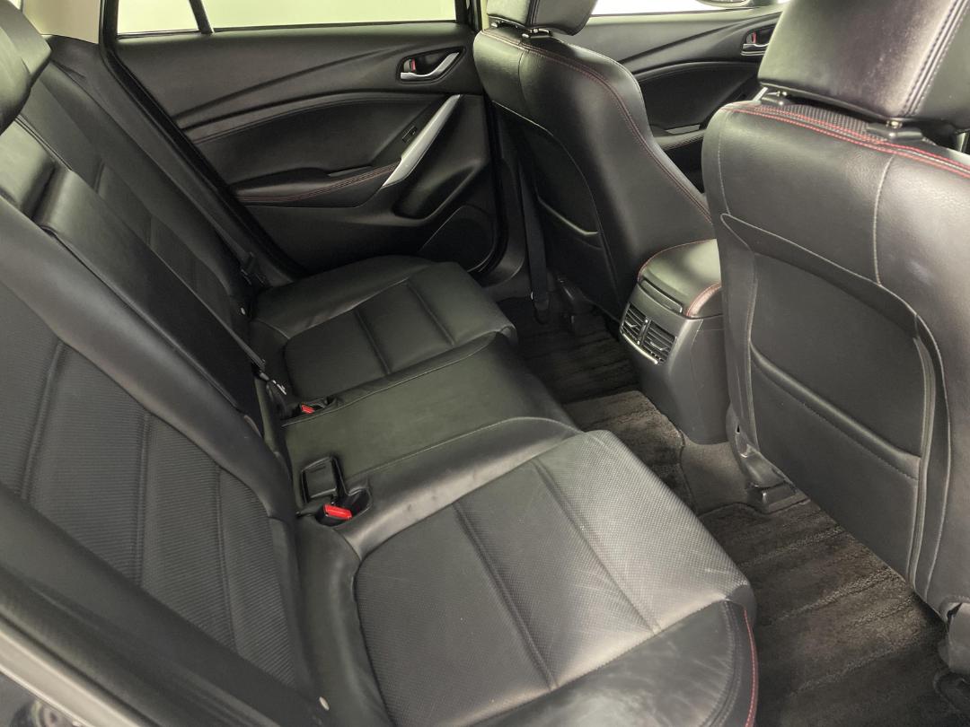 Photo '20' of Mazda Atenza