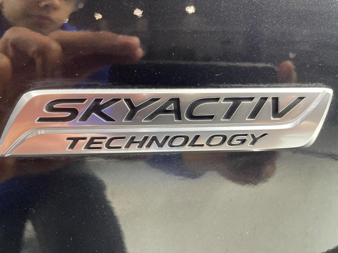 Photo '32' of Mazda Atenza