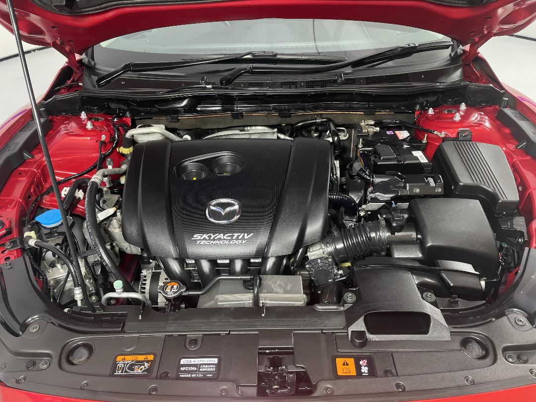 Photo '13' of Mazda Atenza