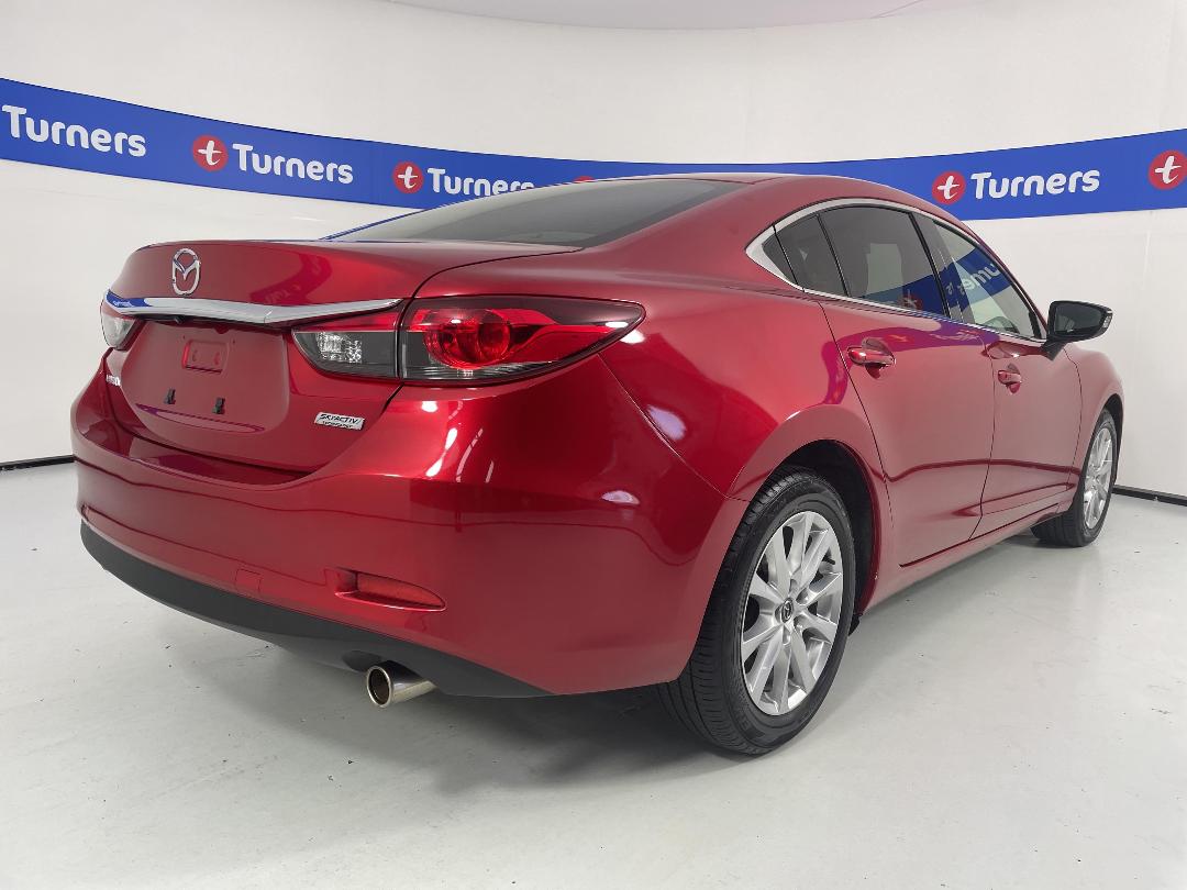 Photo '7' of Mazda Atenza