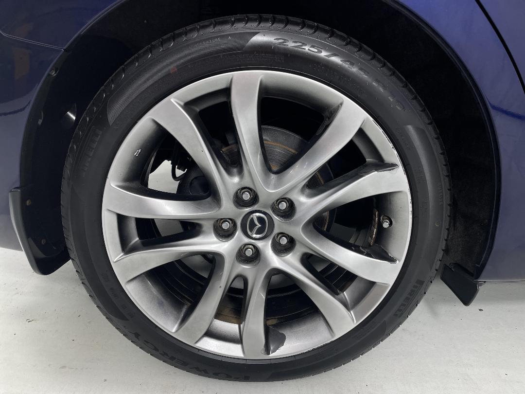 Photo '12' of Mazda Atenza