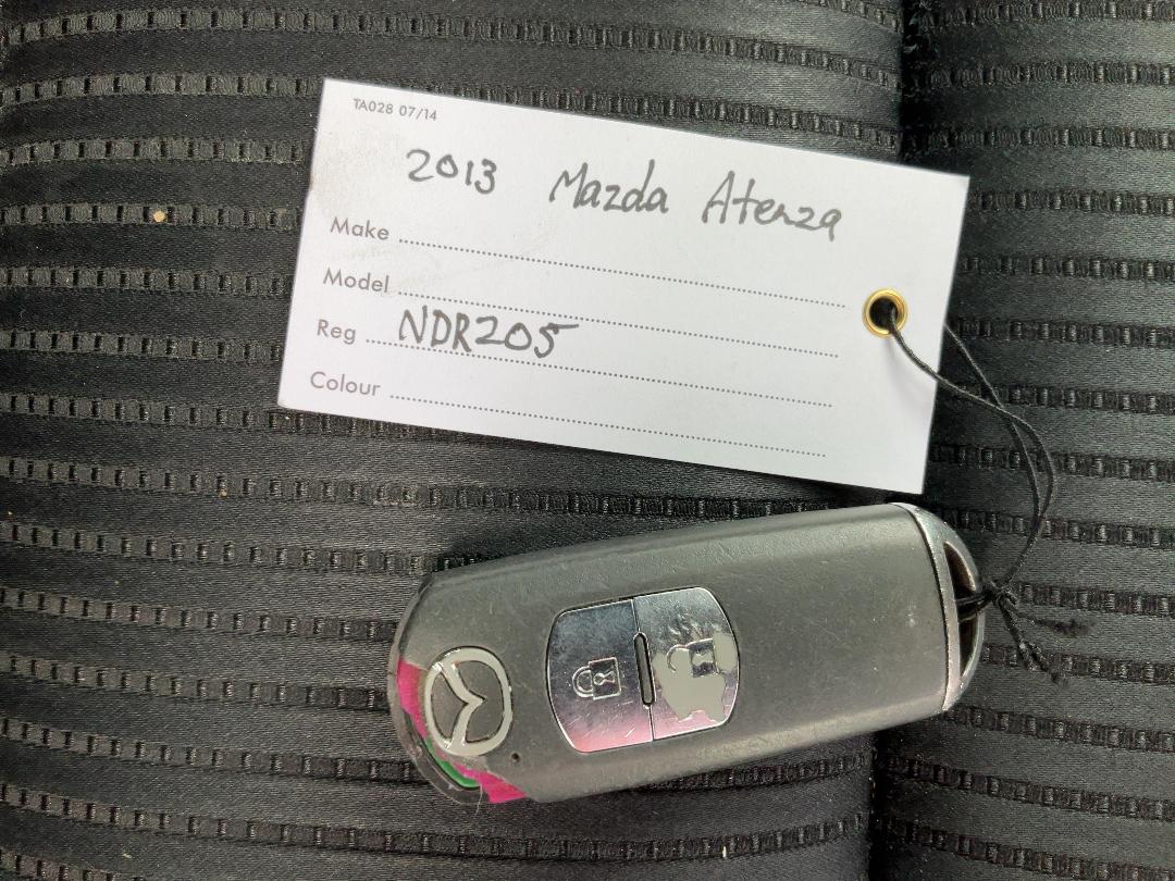 Photo '26' of Mazda Atenza