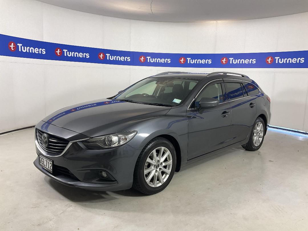 Photo '4' of Mazda Atenza