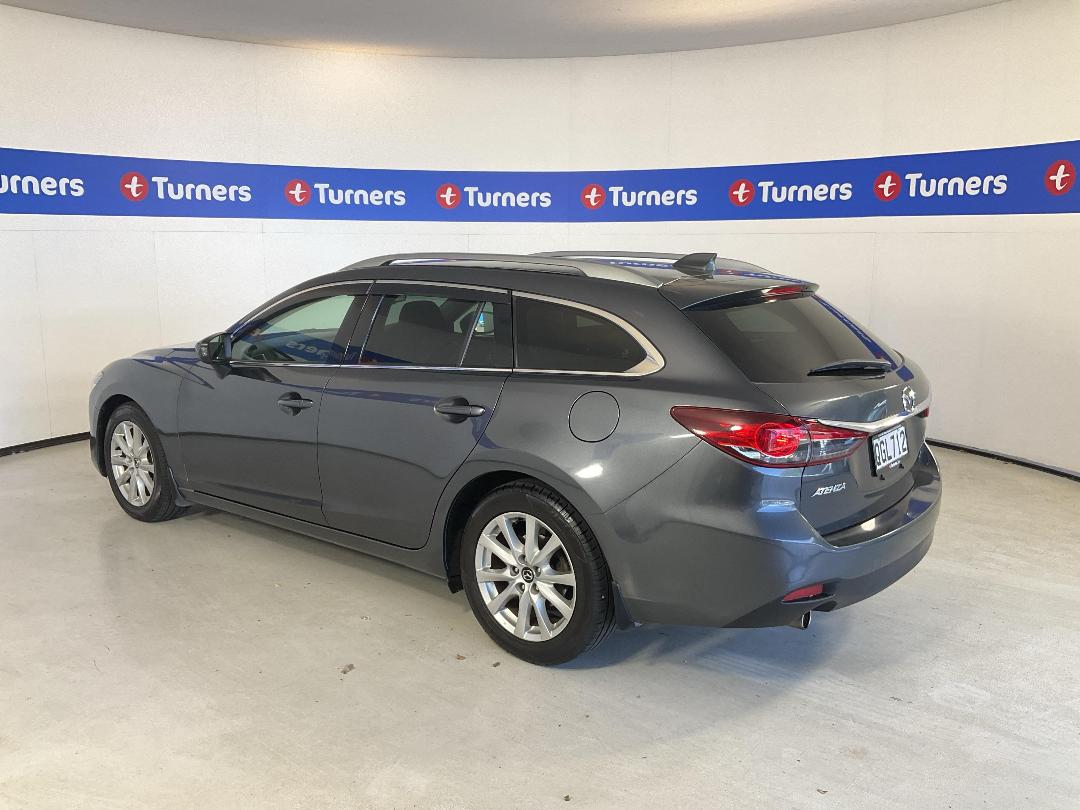 Photo '5' of Mazda Atenza