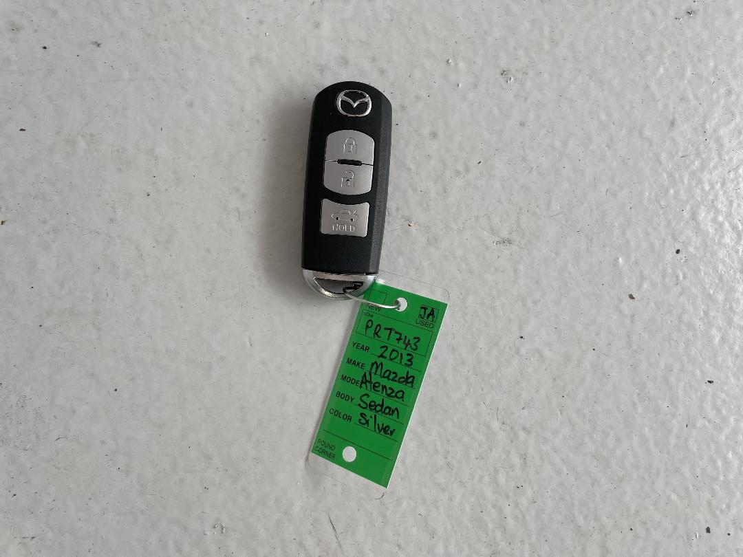 Photo '22' of Mazda Atenza