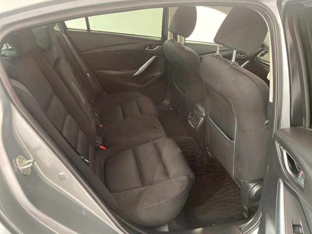 Photo '20' of Mazda Atenza