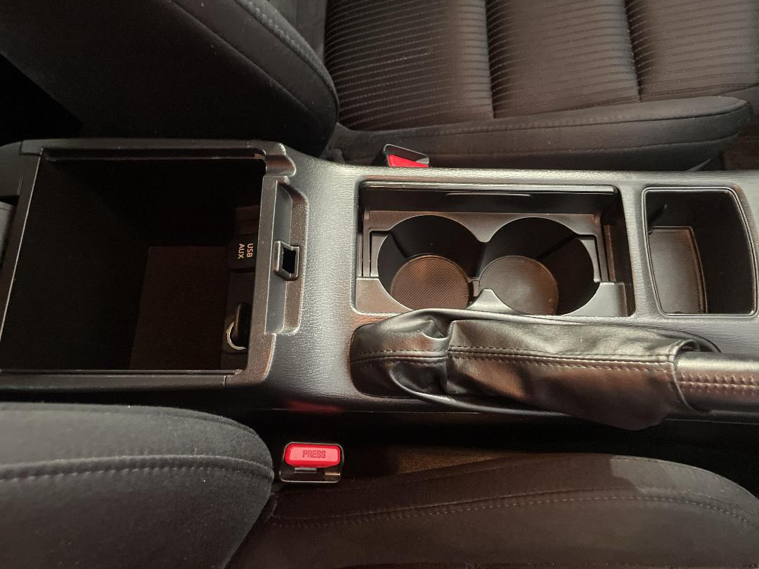 Photo '33' of Mazda Atenza